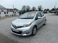 Used Toyota Yaris 101 HP (74 kW) 2012 Silver Hatchback
