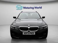 Used BMW 318 156 HP (114 kW) 2022 Black Estate