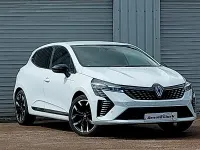 New Renault Clio Techno 143 HP (105 kW) 2025 White Hatchback