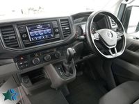 Usado VW Crafter Trendline 140 HP (102 kW) 2024 Cinzento Van