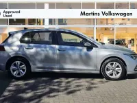 Used VW Golf VIII Life 150 HP (110 kW) 2023 Silver Hatchback