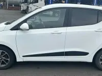 Used Hyundai i10 Premium 67 HP (49 kW) 2019 White Hatchback