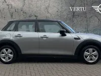 Used Mini Cooper Classic 136 HP (100 kW) 2022 Silver Hatchback