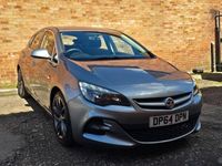 Second-hand Vauxhall Astra 2015 Argintiu Hatchback