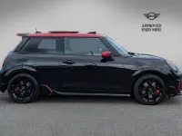 Usado Mini John Cooper Works Hatch 228 CV (167 kW) 2025 Negro Utilitario