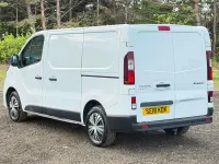 Used Renault Trafic Business 2018 White MPV
