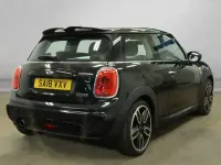 Używany Mini Cooper Hatch 136 KM (100 kW) 2018 Czarny Hatchback