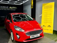 Used Ford Fiesta Zetec 100 HP (73 kW) 2017 Red Hatchback