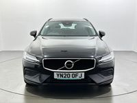 Used Volvo V60 Momentum 190 HP (139 kW) 2020 Black Estate