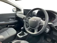 Used Dacia Jogger Extreme 141 HP (103 kW) 2024 Grey MPV