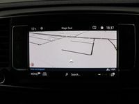 Used Vauxhall Vivaro 100 kW (136 HP) 2022 Mauve/pink MPV