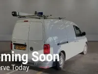 Usado VW Caddy Startline 102 HP (75 kW) 2018 Branco Monovolume