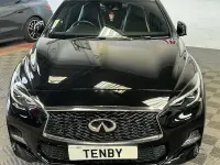 Used Infiniti Q30 Sport Tech 170 HP (125 kW) 2017 Black Hatchback
