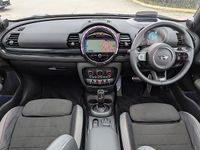 Used Mini John Cooper Works Clubman 302 HP (222 kW) 2023 Green Estate