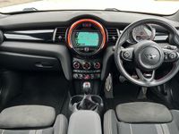 Used Mini Cooper Hatch 134 HP (98 kW) 2019 Blue Hatchback