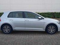Used VW Golf VII SE 130 HP (95 kW) 2018 Silver Hatchback