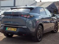 Used Peugeot e-3008 Allure 152 kW (207 HP) 2025 Blue SUV