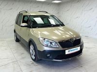Usado Skoda Roomster 105 CV (77 kW) 2011 Beige Monovolumen