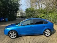 Used Ford Focus Zetec 125 HP (91 kW) 2007 Blue Hatchback