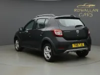 Used Dacia Sandero Lauréate 90 HP (66 kW) 2016 Black Hatchback