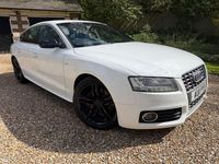 Used Audi S5 Sportback Comfort 333 HP (244 kW) 2011 White Hatchback