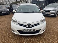 Used Toyota Yaris Multidrive S 2013 White Hatchback