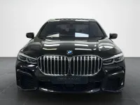 Begagnad BMW 745e M Sport 2020 Svart Sedan