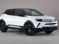Used Vauxhall Mokka GS Line 101 HP (74 kW) 2022 White SUV
