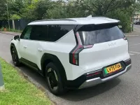 Used Kia EV9 Air 149 kW (203 HP) 2025 White SUV