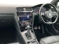 Used VW Golf VII R 310 HP (228 kW) 2018 White Hatchback