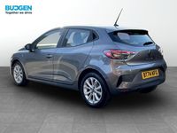 Used Renault Clio V Evolution 90 HP (66 kW) 2024 Grey Hatchback
