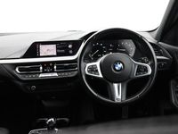 Used BMW 118 M Sport 138 HP (101 kW) 2020 Red Hatchback