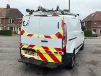 Used Ford Transit Custom 105 HP (77 kW) 2018 White Van