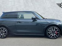 Usado Mini John Cooper Works Hatch 228 CV (167 kW) 2025 Gris Utilitario