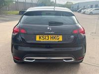 Begagnad Citroën DS4 2013 Svart Halvkombi