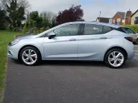 Second-hand Vauxhall Astra SRi 150 CP (110 kW) 2018 Argintiu Hatchback