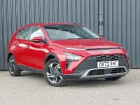 Begagnad Hyundai Bayon SE 100 HK (73 kW) 2023 Röd SUV