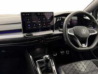 Second-hand VW Golf VIII 150 CP (110 kW) 2025