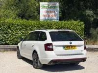 Used Skoda Octavia vRS 245 HP (180 kW) 2019 White Estate
