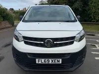 Used Vauxhall Vivaro Edition 100 HP (73 kW) 2019 White MPV