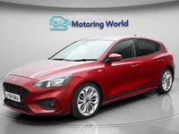Used Ford Focus ST-Line X 120 HP (88 kW) 2018 Red Hatchback