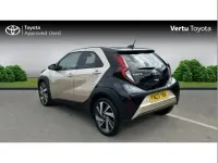 Used Toyota Aygo X 72 HP (52 kW) 2023 Beige SUV
