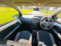 Used Toyota Aygo 2014 White Hatchback