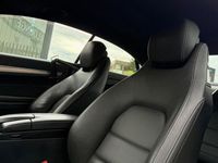 Begagnad Mercedes E220 AMG line 2016 Svart Sportkupé