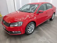 Używany VW Passat Executive 2014 Czerwony Sedan/Limuzyna