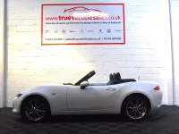 Used Mazda MX5 Inclusive 160 HP (117 kW) 2015 White Cabriolet