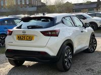Used Nissan Juke Acenta Premium 114 HP (83 kW) 2025 White SUV