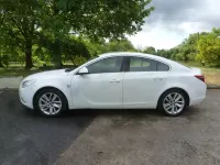 Begagnad Vauxhall Insignia SRi 160 HK (117 kW) 2013 Vit Halvkombi