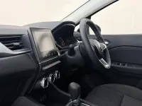 Used Renault Captur Techno 143 HP (105 kW) 2023 White/black SUV