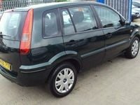 Used Ford Fusion 2005 Estate